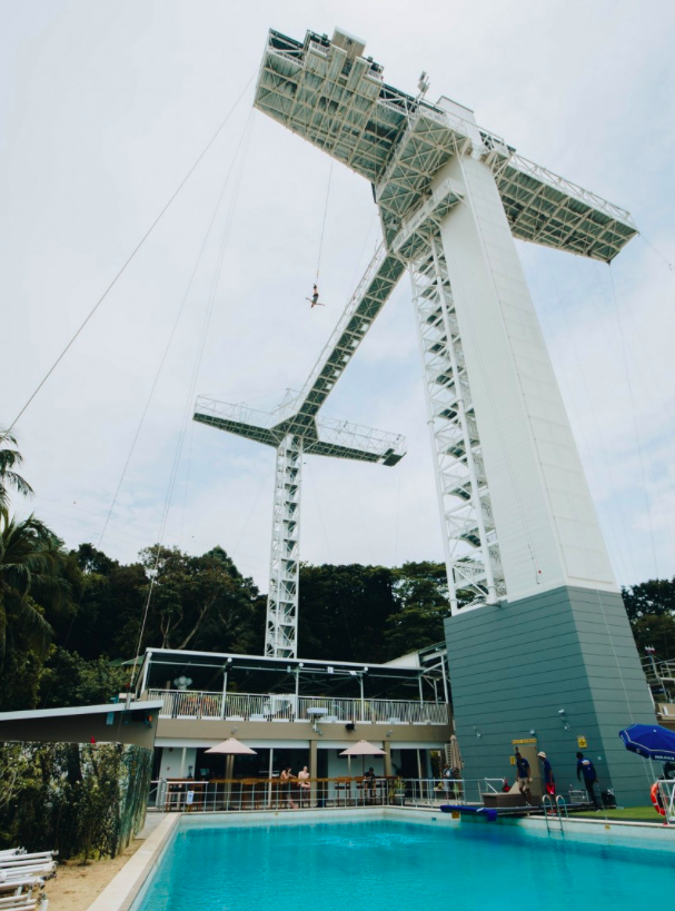 新加坡史上首个蹦极塔开业,皇后送上一波实测视频,约不约?